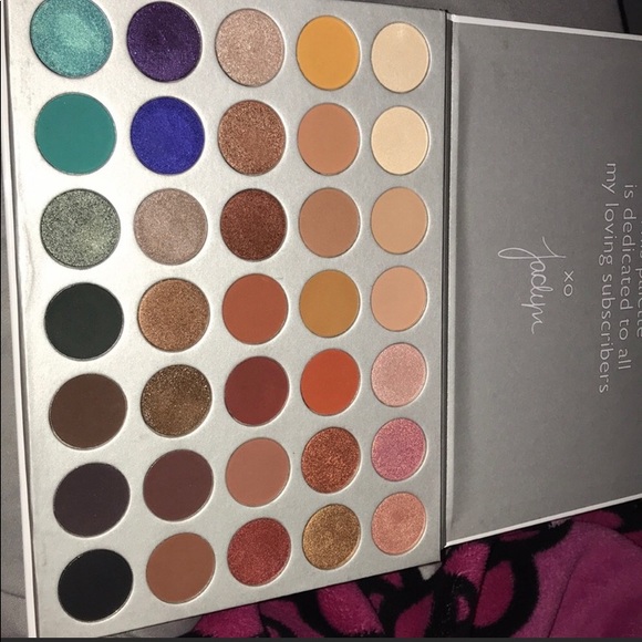 Jaclyn hill 38 eyeshadow palette - Picture 4 of 4